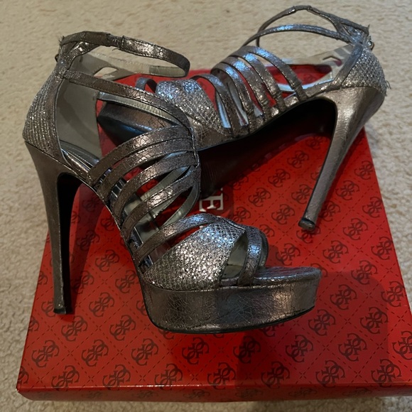 Silver Sparkling Guess Sandals - Picture 4 of 14